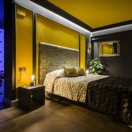 Love hotel Cristal Rooms Zaragoza