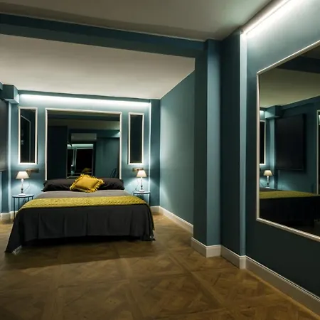 Love hotel Cristal Rooms Zaragoza